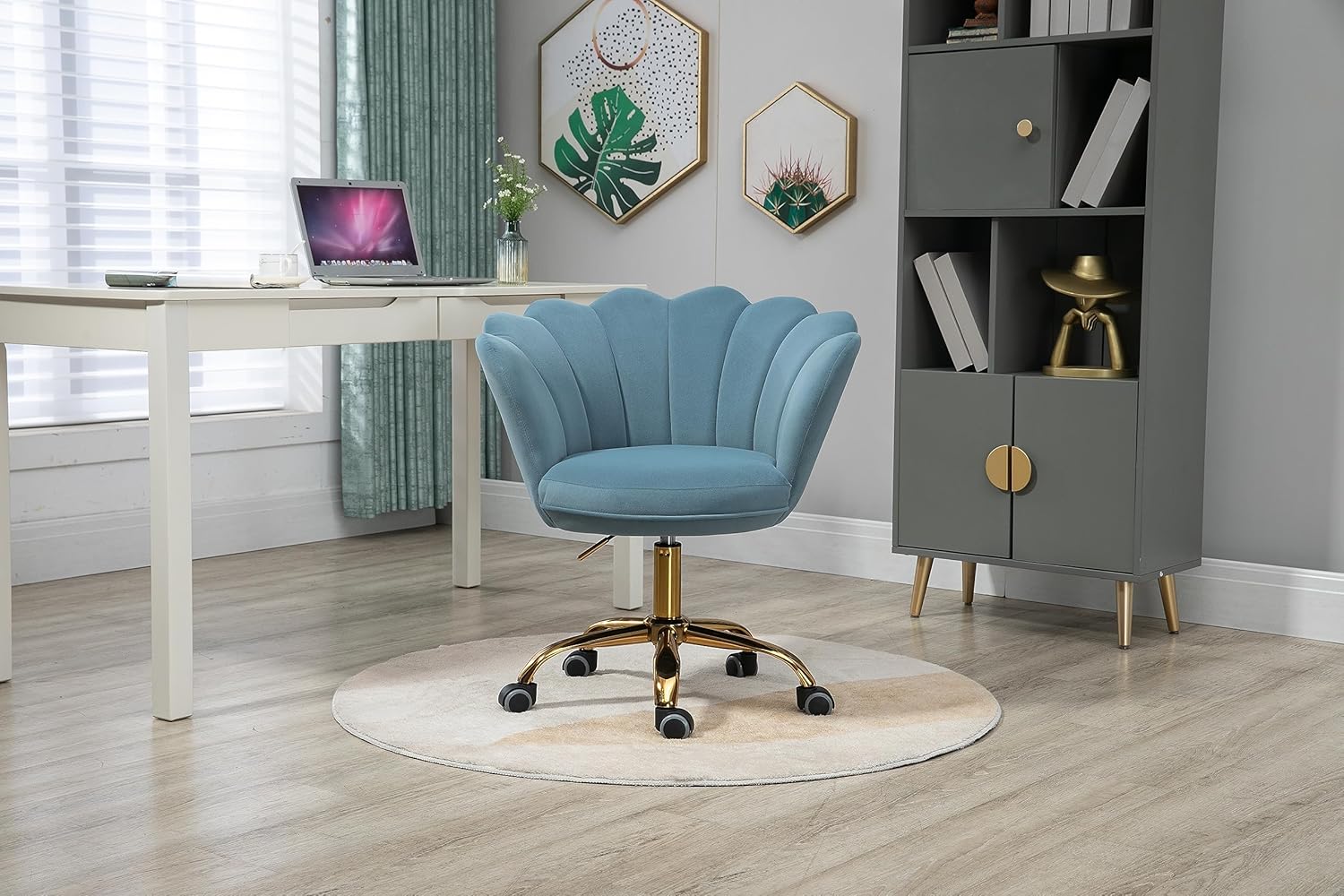 ZOBIDO Comfy – Silla de trabajo para la oficina en casa con ruedas, bonita y moderna tapizada de terciopelo con respaldo de concha, silla de