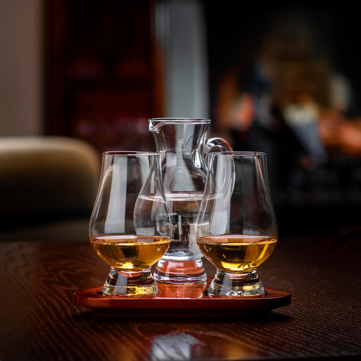 Glencairn – Juego de 2 vasos de whisky oficiales de Glencairn y bandeja de vuelo de agua – Juego de vasos de whisky de degustación para hombres y