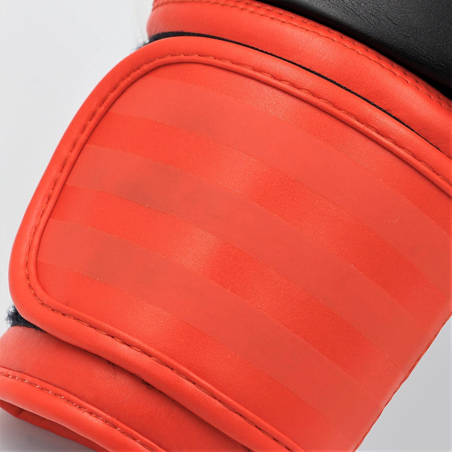 adidas adidas Guantes de boxeo para hombres, mujeres y niños, híbridos de entrenamiento de sparring 100 6 onzas, 8 onzas, 10 onzas, 12 onzas, 14