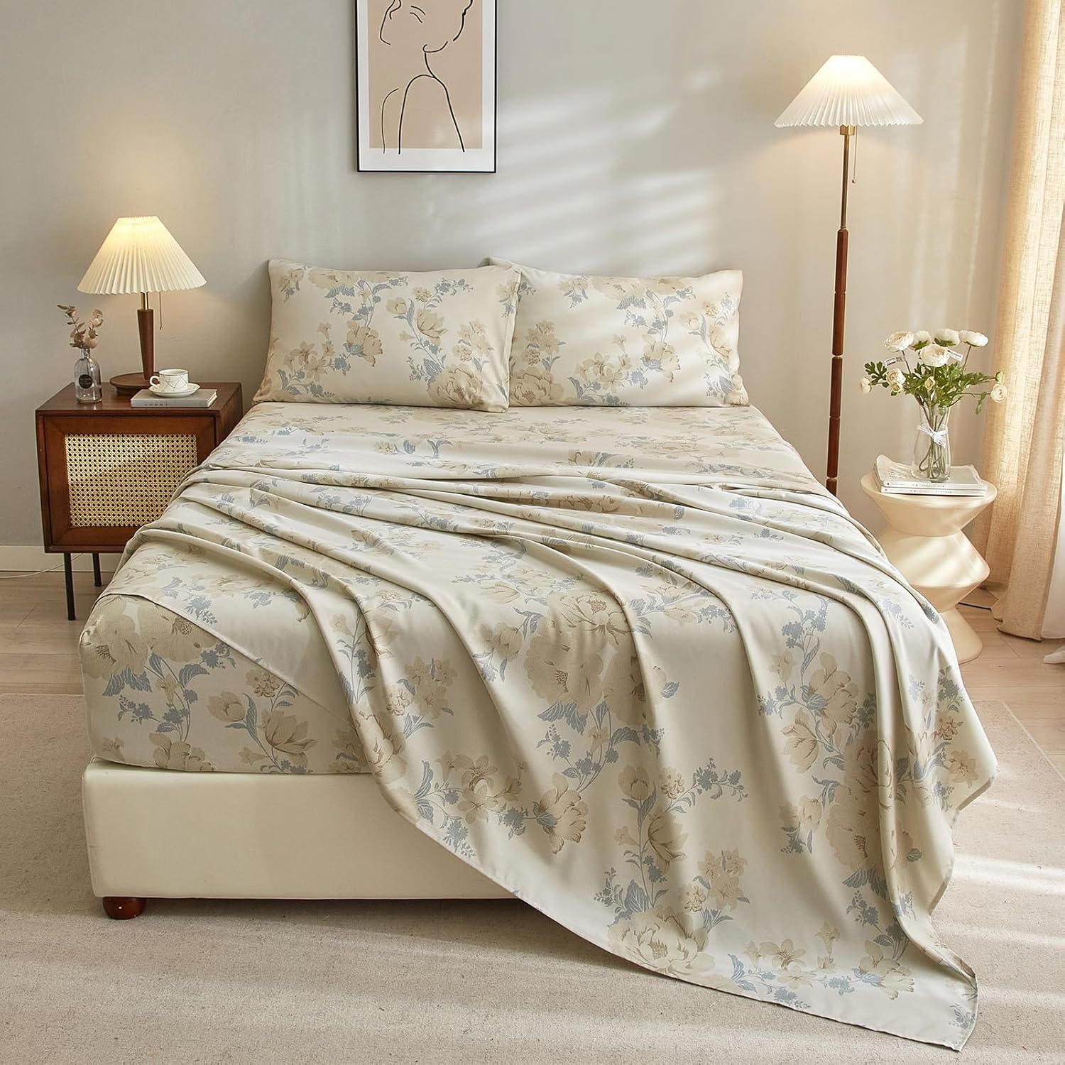 VClife Juego de sábanas de tamaño California King, ultra suaves con estampado floral beige, 4 piezas de bolsillo profundo, sábanas transpirables y