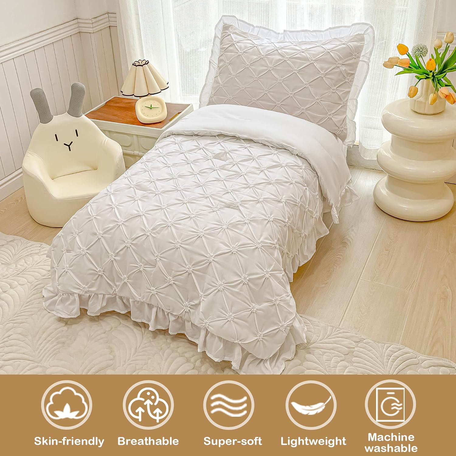 VIVILINEN Juego de ropa de cama para niñas pequeñas de 4 piezas con pliegues de color blanco fruncido floral 3D con diseño de pintuck para bebés y