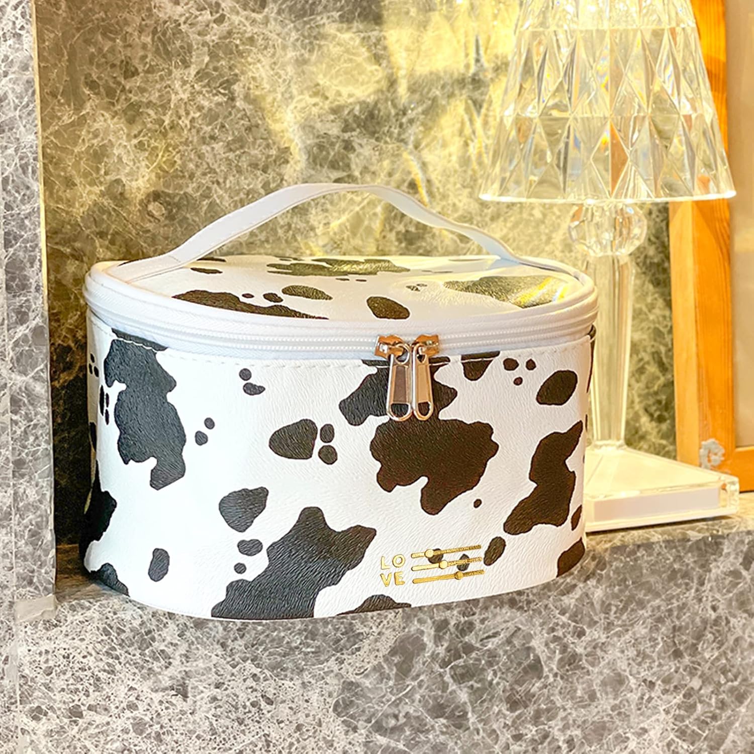 Linda bolsa de maquillaje pequeña para mujeres, bolsa mediana de poliuretano para artículos de aseo, impermeable, organizador (vaca)