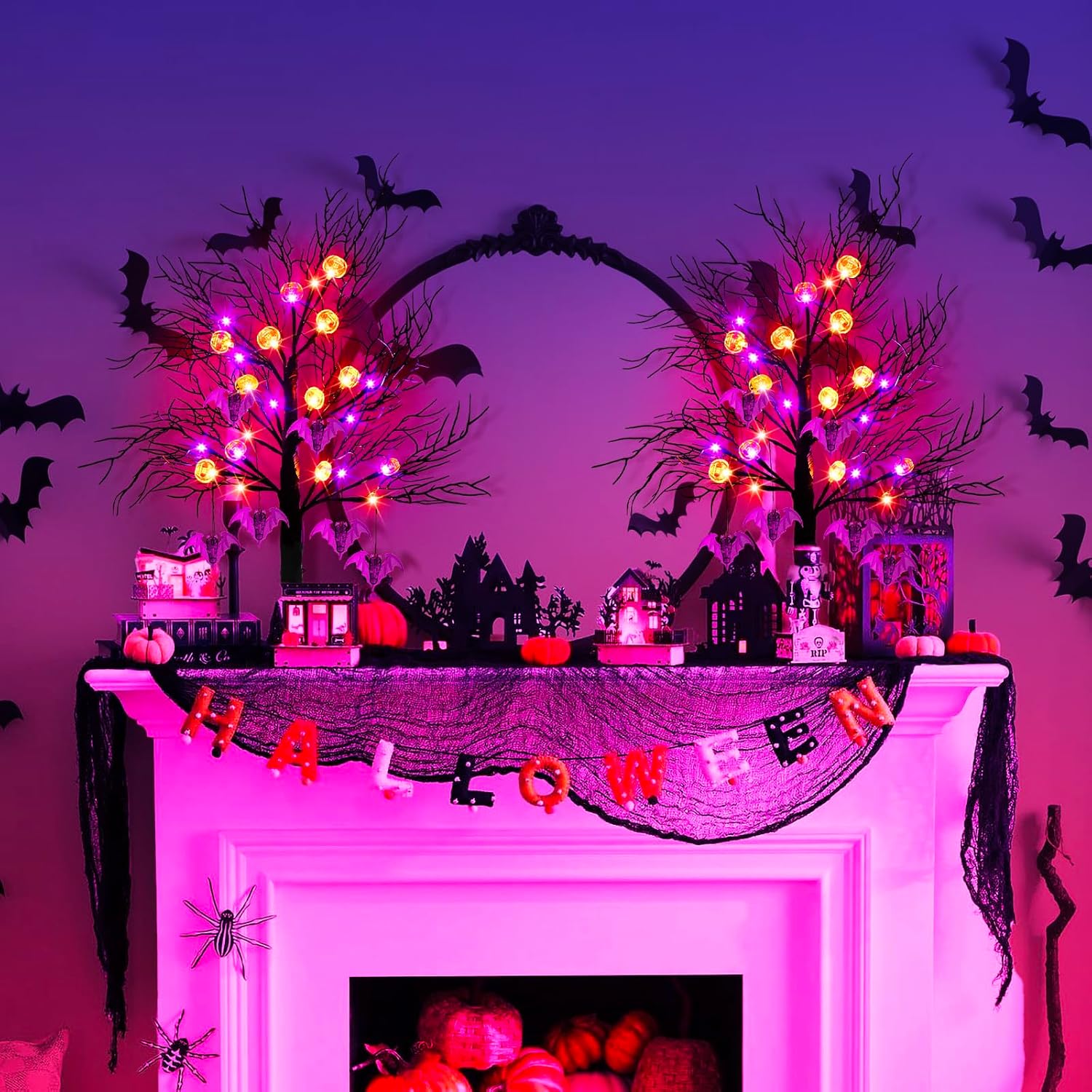 Paquete de 2 luces negras de árbol de Halloween de 24 pulgadas, 24 luces LED espeluznantes con luces de murciélago de calabaza naranja y morado,