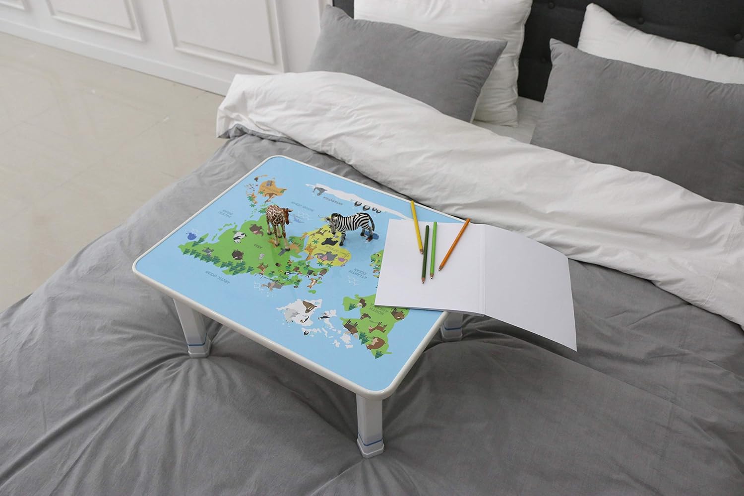Baby Care Mesa de piso plegable para niños con alturas ajustables, para jugar, leer y merienda y más (mapa del mundo)