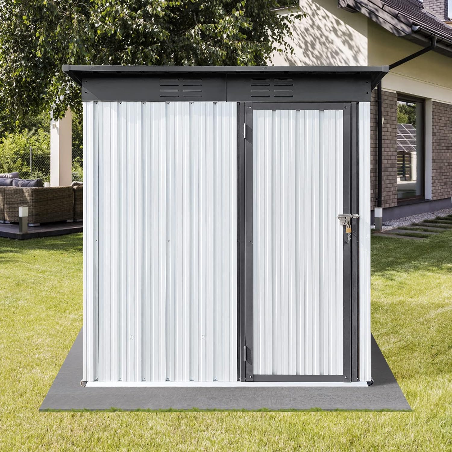 Cobertizo de almacenamiento de metal de 5 x 3 pies, cobertizo para exteriores con ventilación de aire, cobertizo de herramientas impermeable con