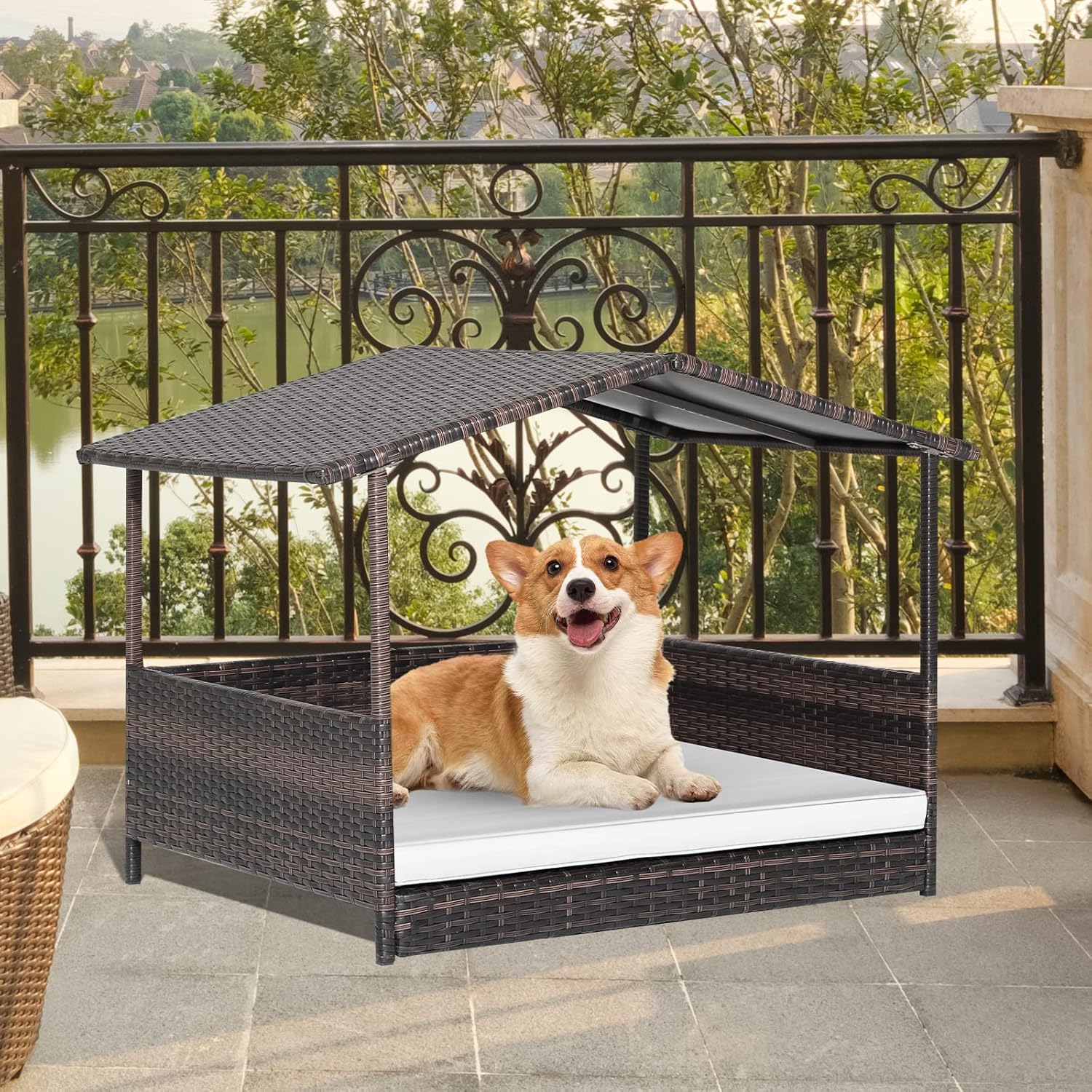 Giantex Casa de mimbre para perro, cama elevada de ratán para perros con techo impermeable, funda de cojín lavable, marco de acero, cama elevada