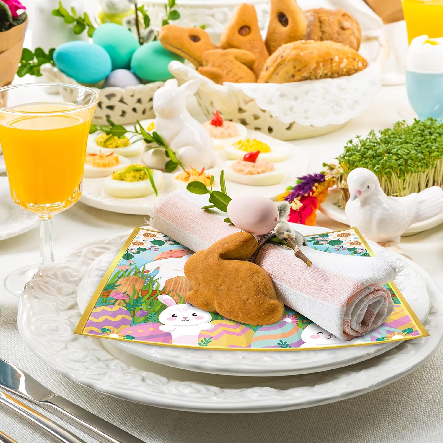 100 servilletas de Pascua para invitados de Pascua, servilletas de huevos de conejito de Pascua, toallas de mano de papel desechables suaves de
