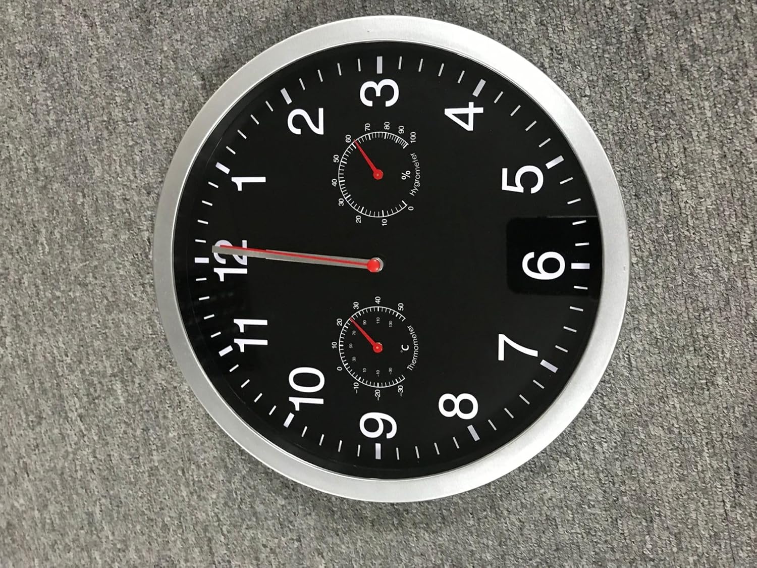 Reloj de pared silencioso de 10 pulgadas, funciona con pilas, movimiento de barrido, cubierta de vidrio, marco de aluminio plateado, para cocina,