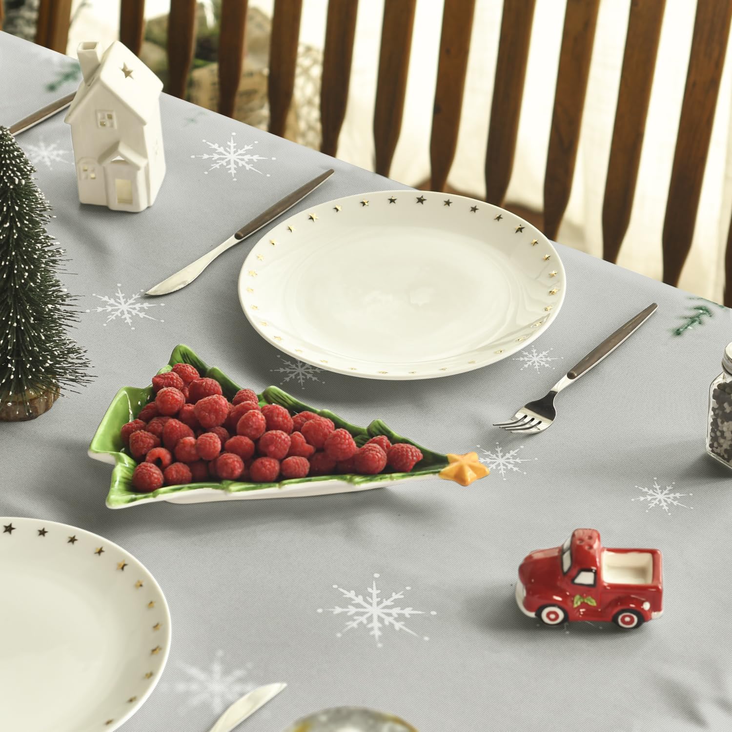Horaldaily Mantel de Navidad rectangular de 60 x 120 pulgadas, diseño de ciervos, muñeco de nieve, árboles, gris, lavable, para fiesta, picnic,