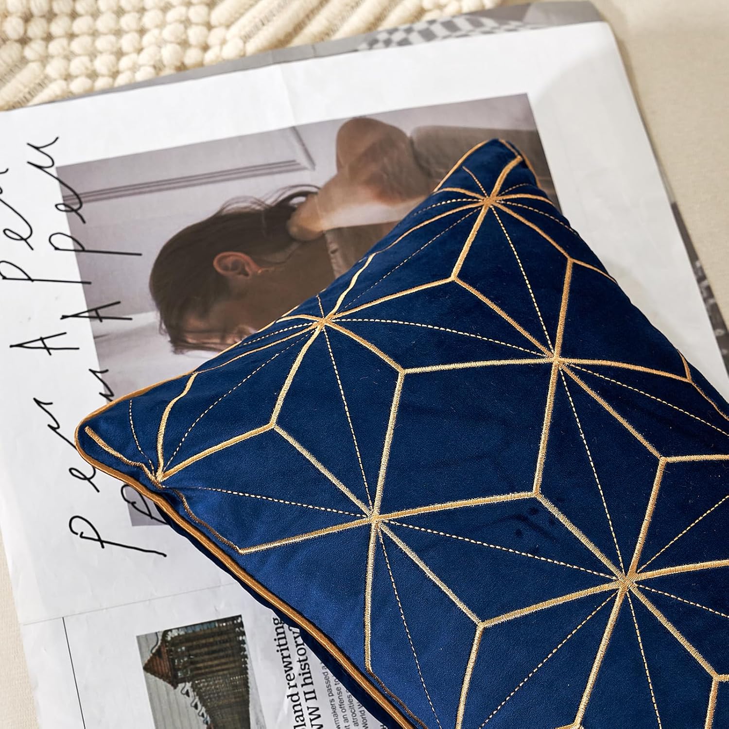 Aeckself Funda de cojín de terciopelo bordada de terciopelo de 12 x 20 pulgadas, color azul marino y dorado, funda de cojín rectangular moderna de