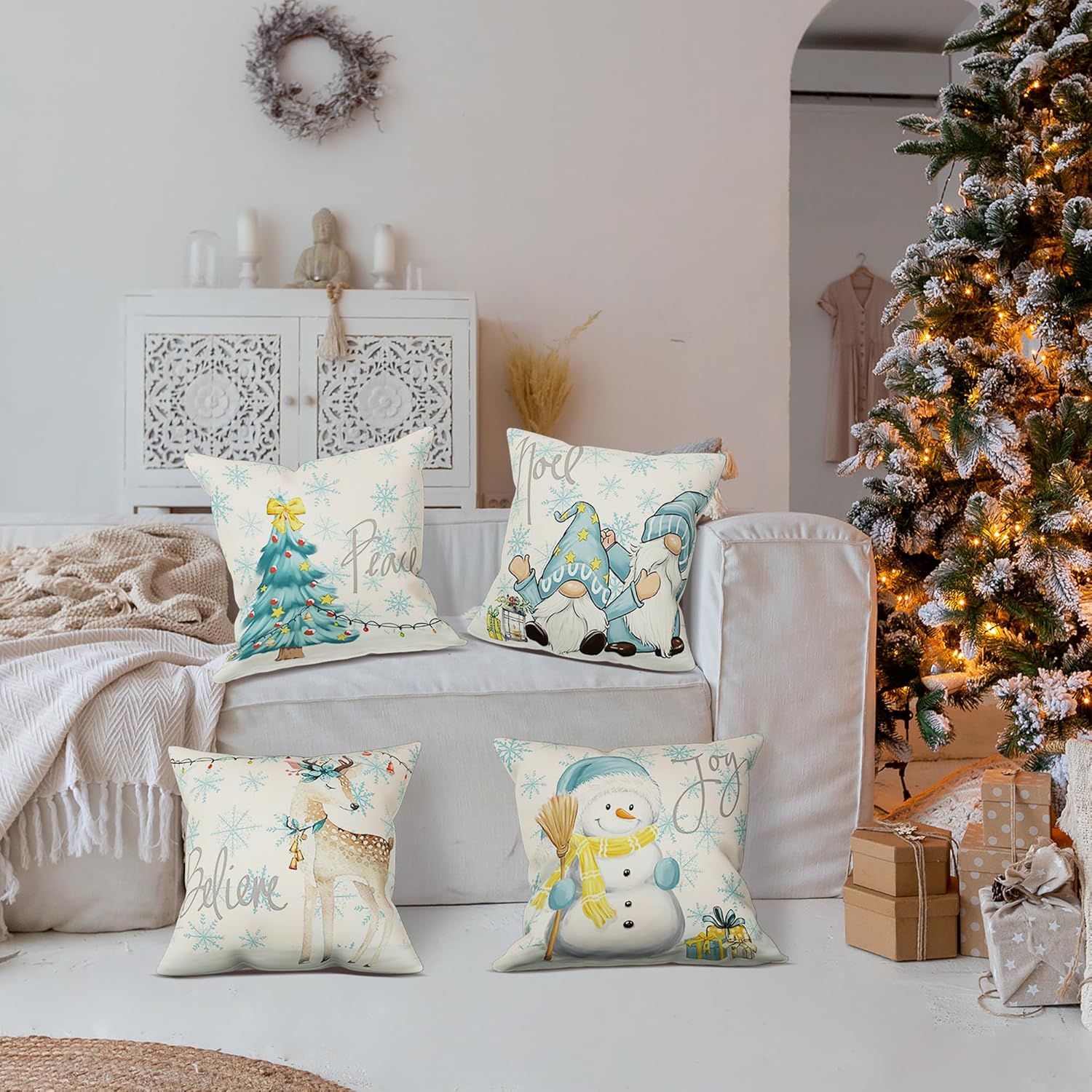 LITIVY Juego de 4 fundas de almohada de Navidad de 16 x 16 pulgadas, fundas decorativas para Navidad, fundas de almohada de invierno para sofá,