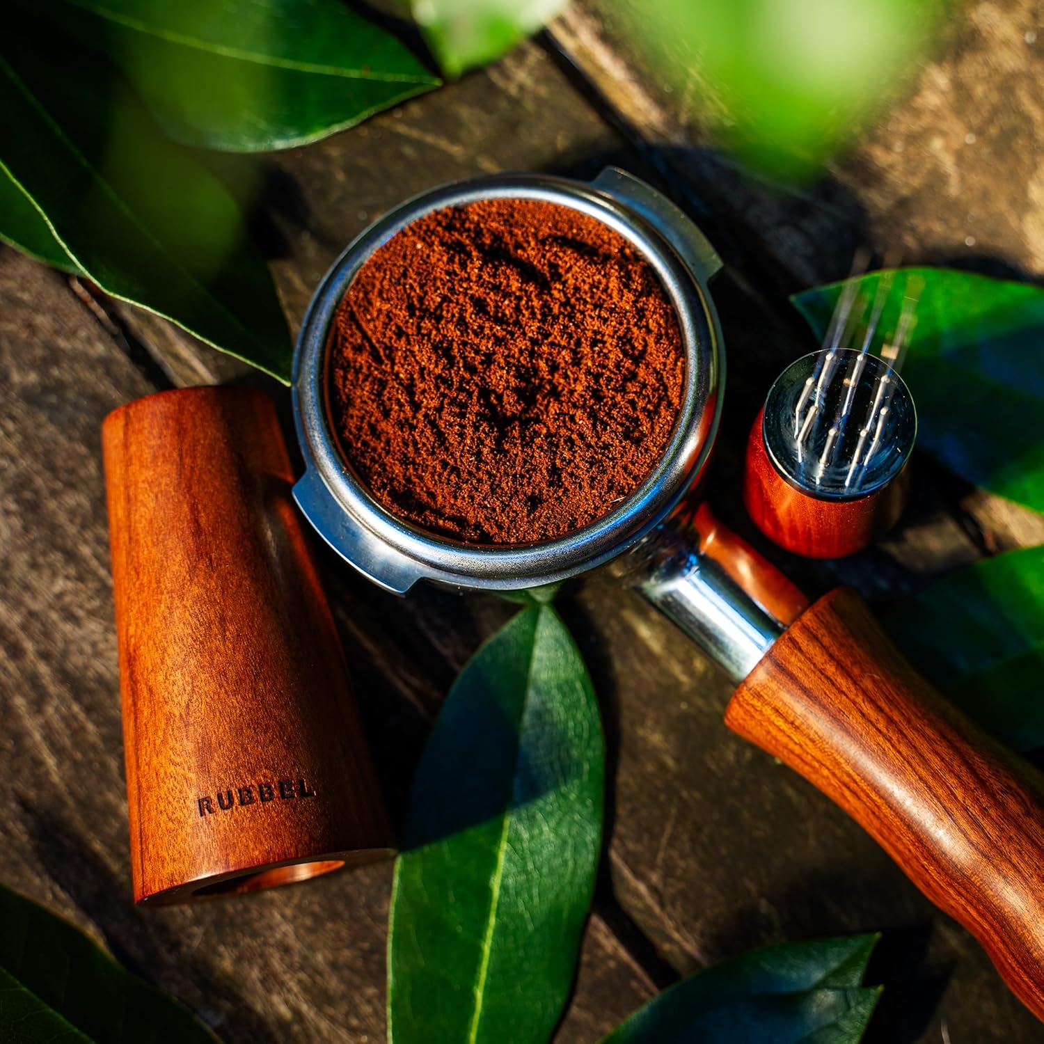 WDT Tool Espresso – Agitador de café espresso profesional – Acero inoxidable 8 agujas 0.014 in – Mango de madera natural tipo aguja – Soporte de