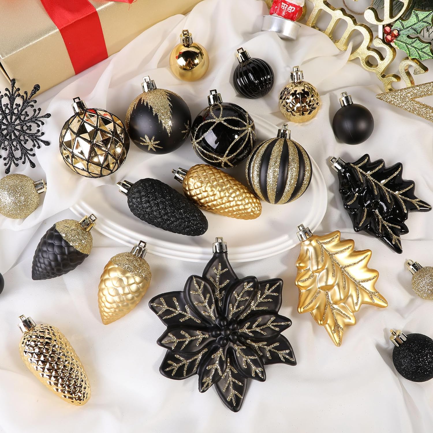 SHareconn Juego de 106 bolas de Navidad, bolas decorativas de plástico inastillables para decoración de árbol de Navidad, decoración de vacaciones,