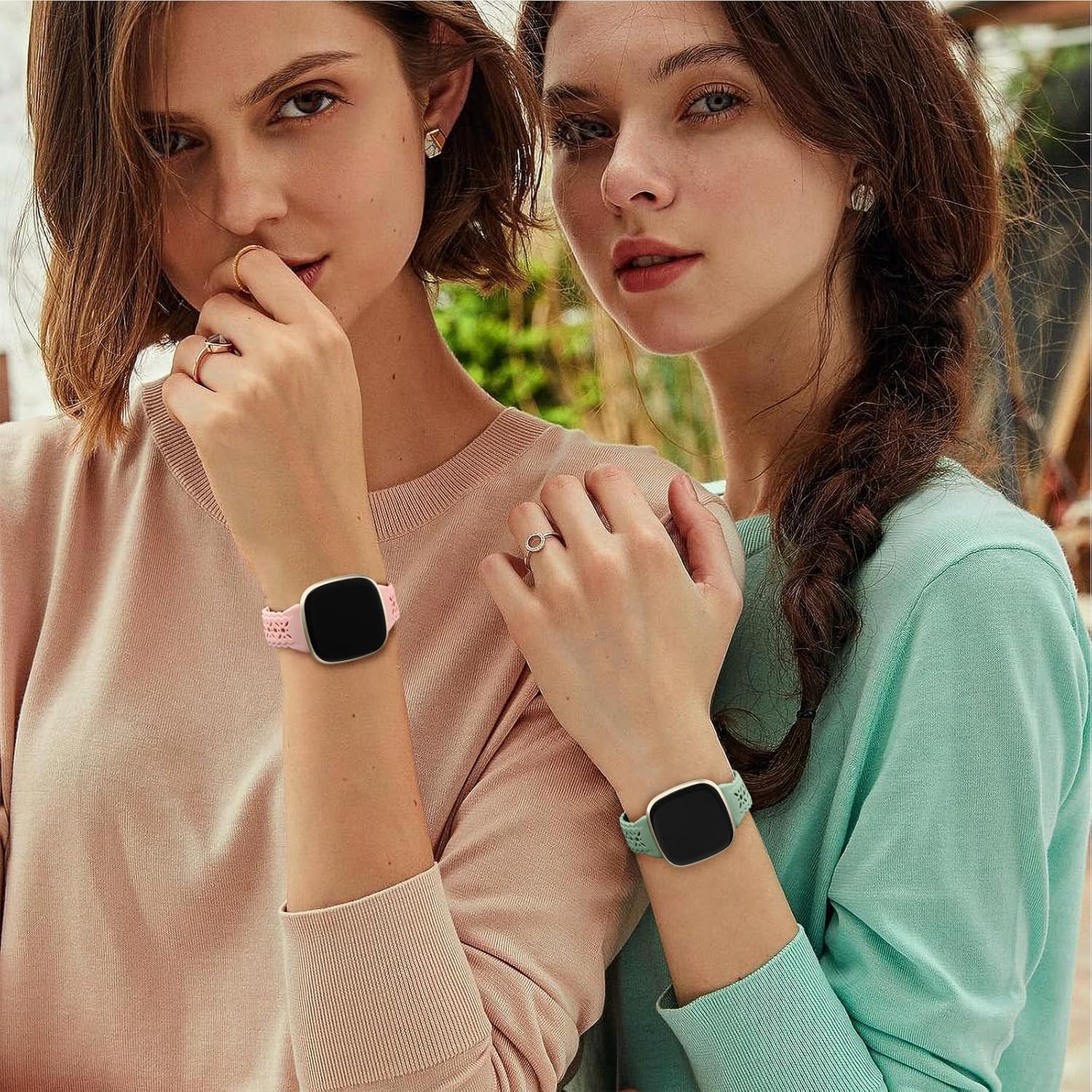 Dirrelo Paquete de 4 correas de silicona de encaje compatibles con Fitbit SenseFitbit Versa 3 bandas mujeresFitbit Versa 4 bandasSense 2 bandas,