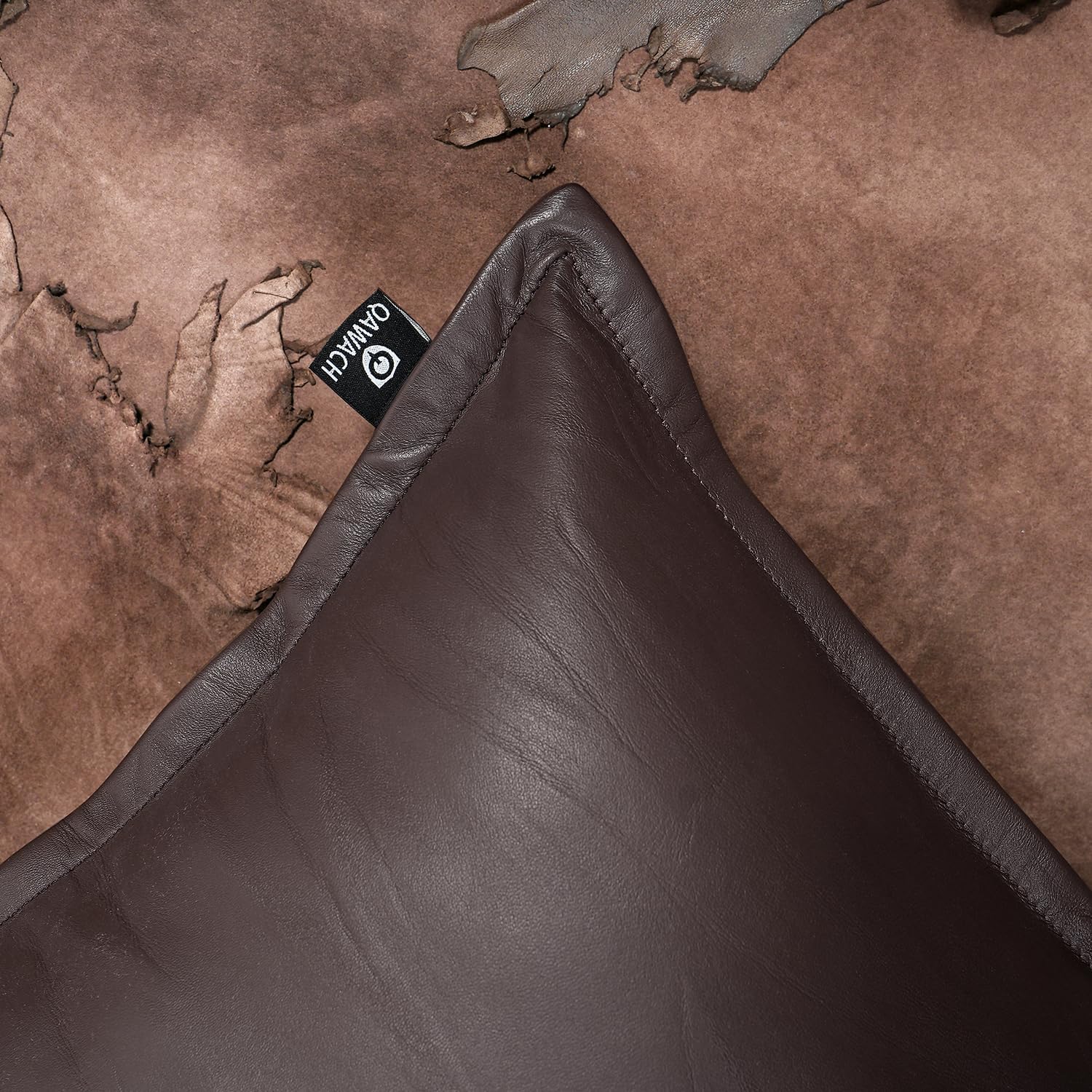 Funda de almohada de piel de cordero  Funda decorativa para cojín de sofá  Fundas para sala de estar y dormitorio, 16 x 16 pulgadas  Rover Brown