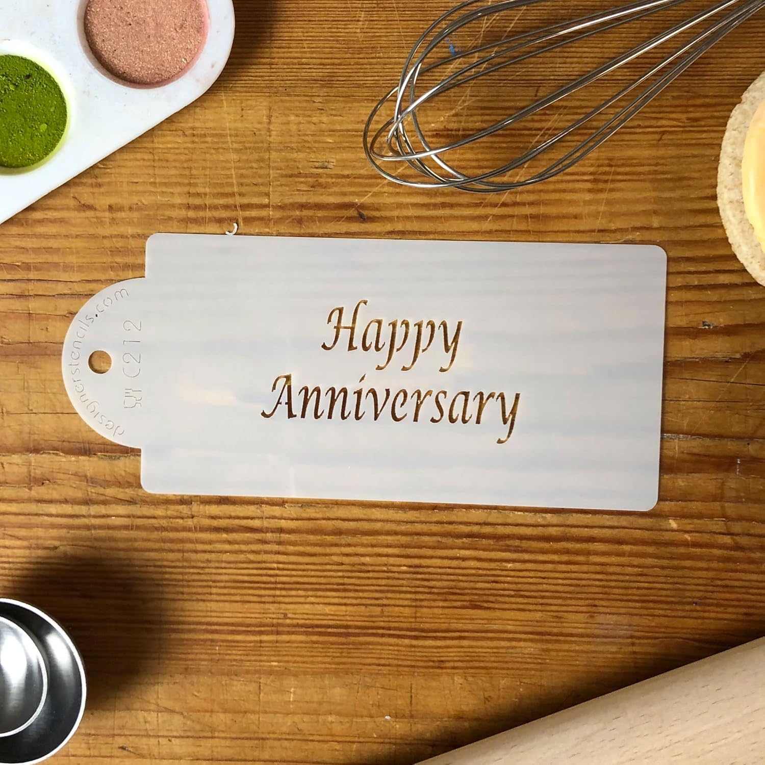 Plantilla de diseñador para tarjetas de visita con diseño de feliz aniversario, color beigesemitransparente