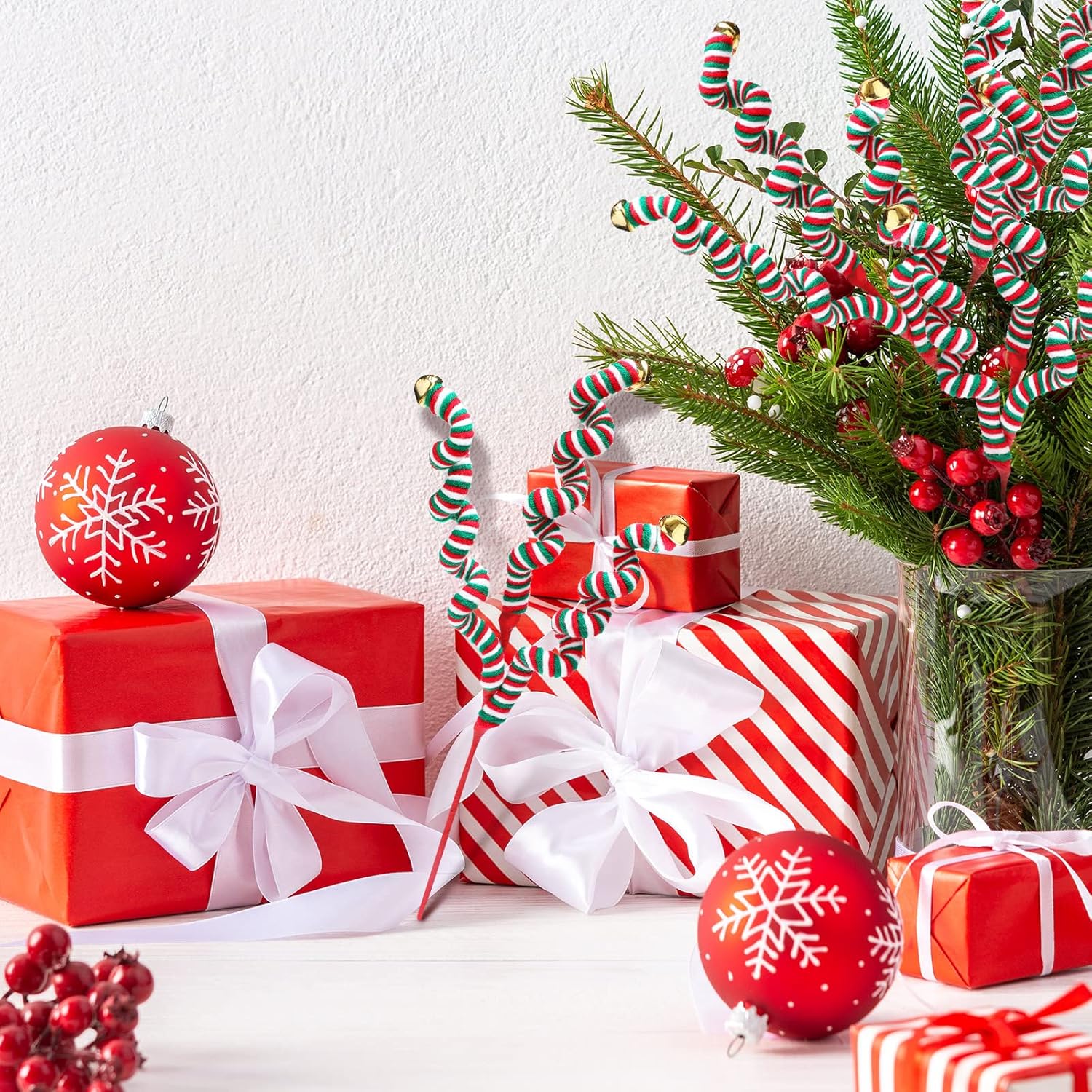 6 campanas de lana de Navidad, púas rizadas, verde, rojo, blanco, decoración de árbol de Navidad, ramas de Navidad con campanas, decoraciones