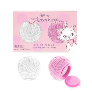 MAD BEAUTY Disney Marie Ball of Wool Lip Balm Duo hidrata e hidrata para labios suaves y frescos, gran regalo, adorable, fresa y vainilla MAD BEAUTY Disney Marie Ball of Wool Lip Balm Duo hidrata e hidrata para labios suaves y frescos, gran regalo, adorable, fresa y vainilla