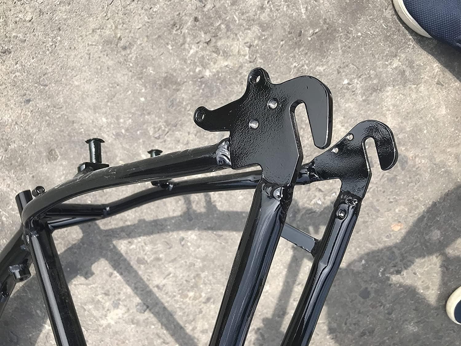 Marco de gas de bicicleta con tanque de gas integrado, marco de 2.4L – Bicicleta motorizada a gas (negro)