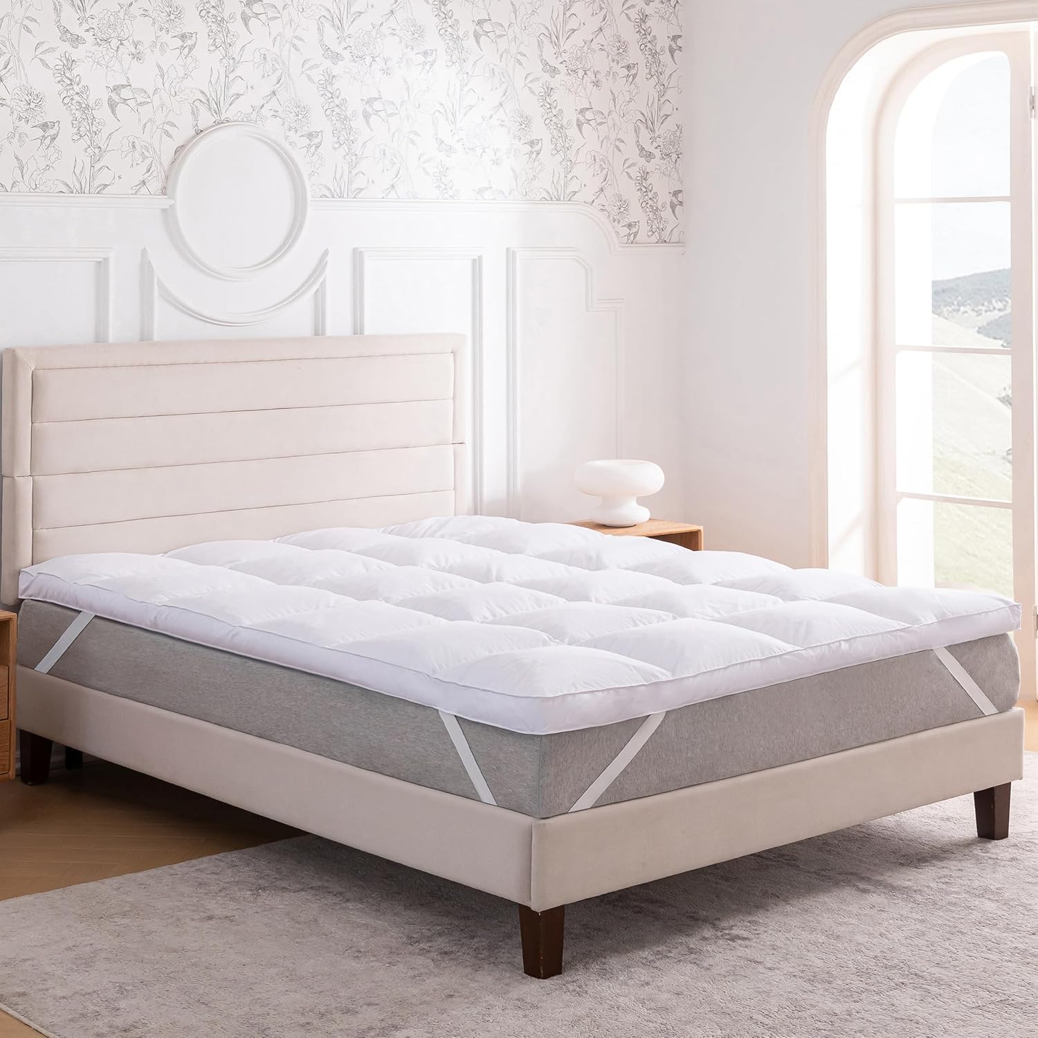 LeWinBedding Cubrecolchón de plumas de ganso blanco de 3 pulgadas, funda de colchón con correas, soporte ultrasuave, tela de algodón 100% orgánico