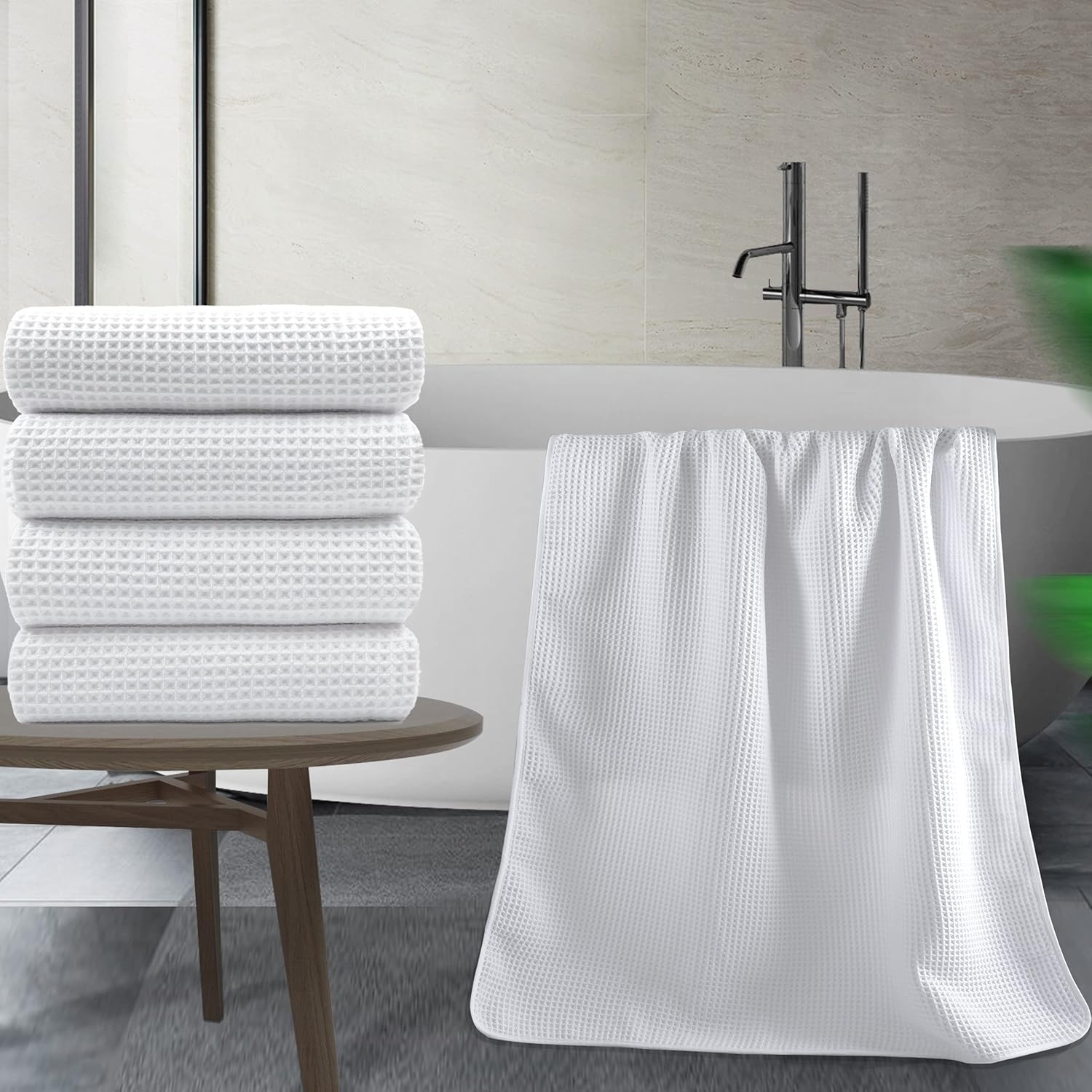 POLYTE Toalla de baño de microfibra de secado rápido sin pelusas, 60 x 30 pulgadas, paquete de 4 (color blanco, tejido de gofre)