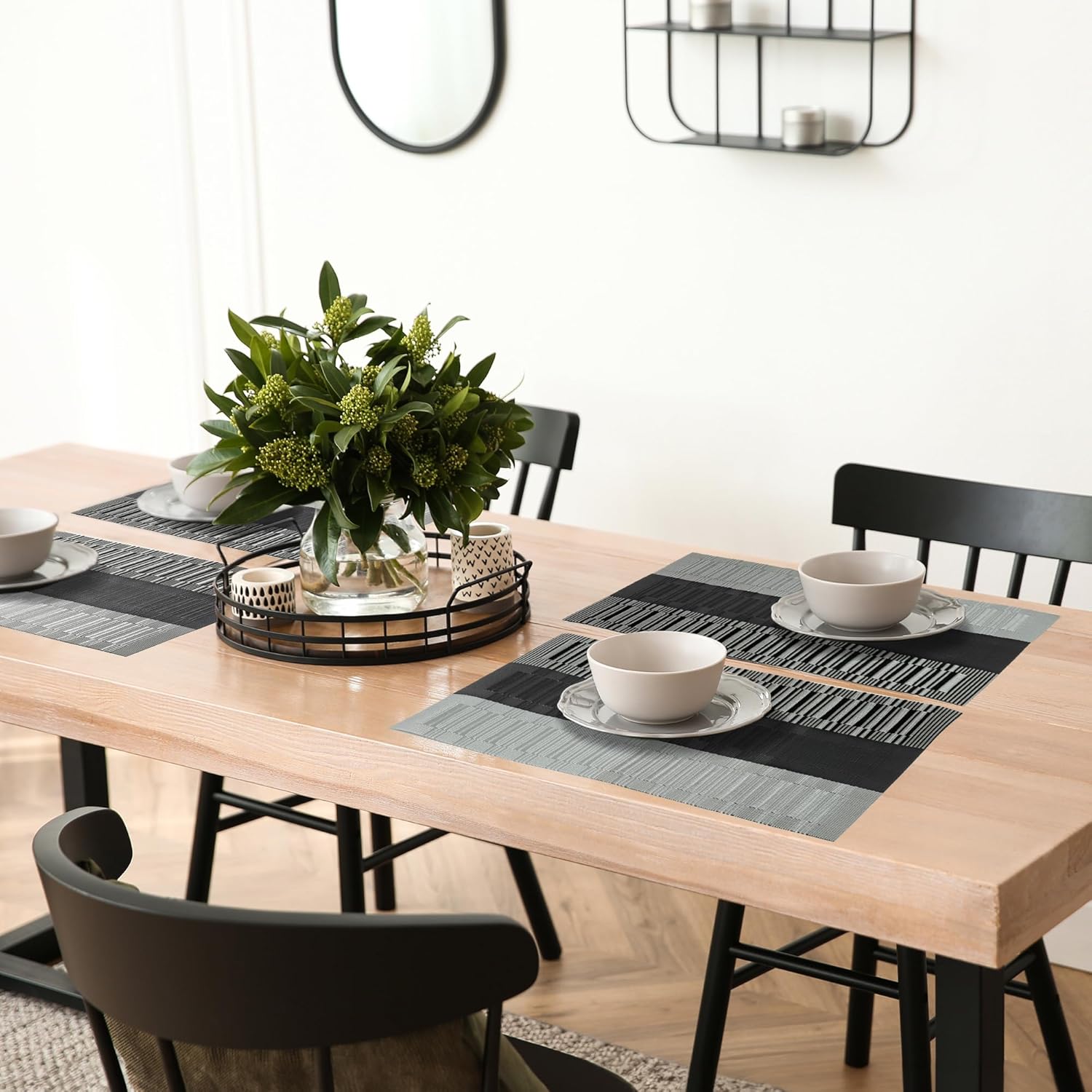fanquare Manteles individuales a rayas de 18 x 12 pulgadas, manteles individuales de PVC para mesa de comedor, manteles individuales duraderos