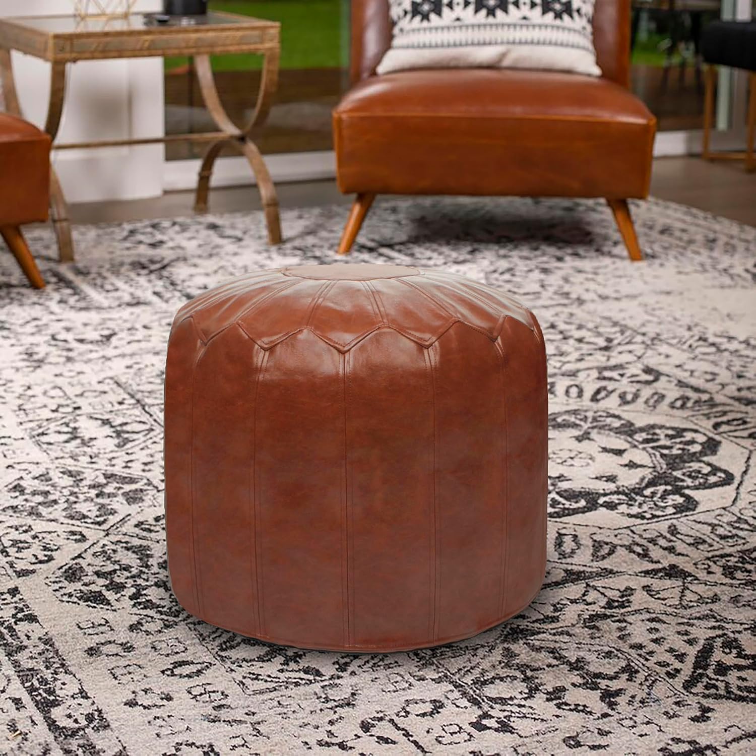 Otomano redondo de piel sintética con estilo, solución de almacenamiento para muebles de sala de estar. Diseño inspirado en Marruecos y costuras