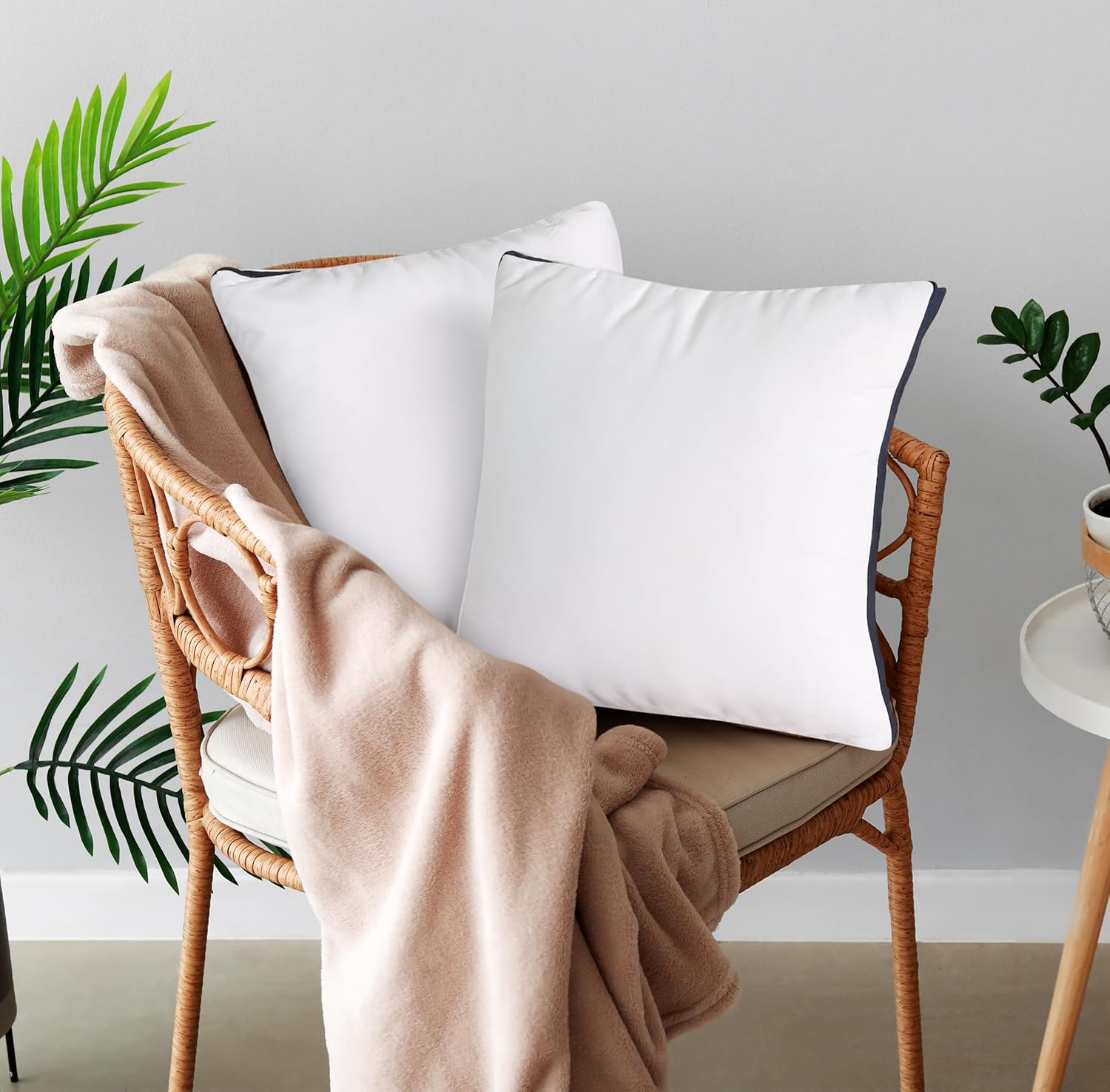 Utopia Bedding Juego de 2 almohadas decorativas con refuerzo, 18 x 18 pulgadas (blanco), para cama y sofá, relleno para sofá