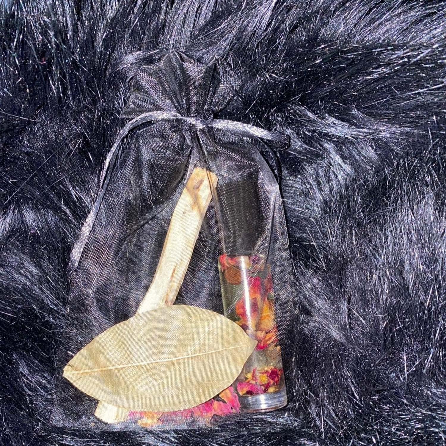 Bolsas de regalo de organza de 50 cordones de 5 x 7 pulgadas, color negro para baby shower, cumpleaños de niña, recuerdos de fiesta, boda, despedida