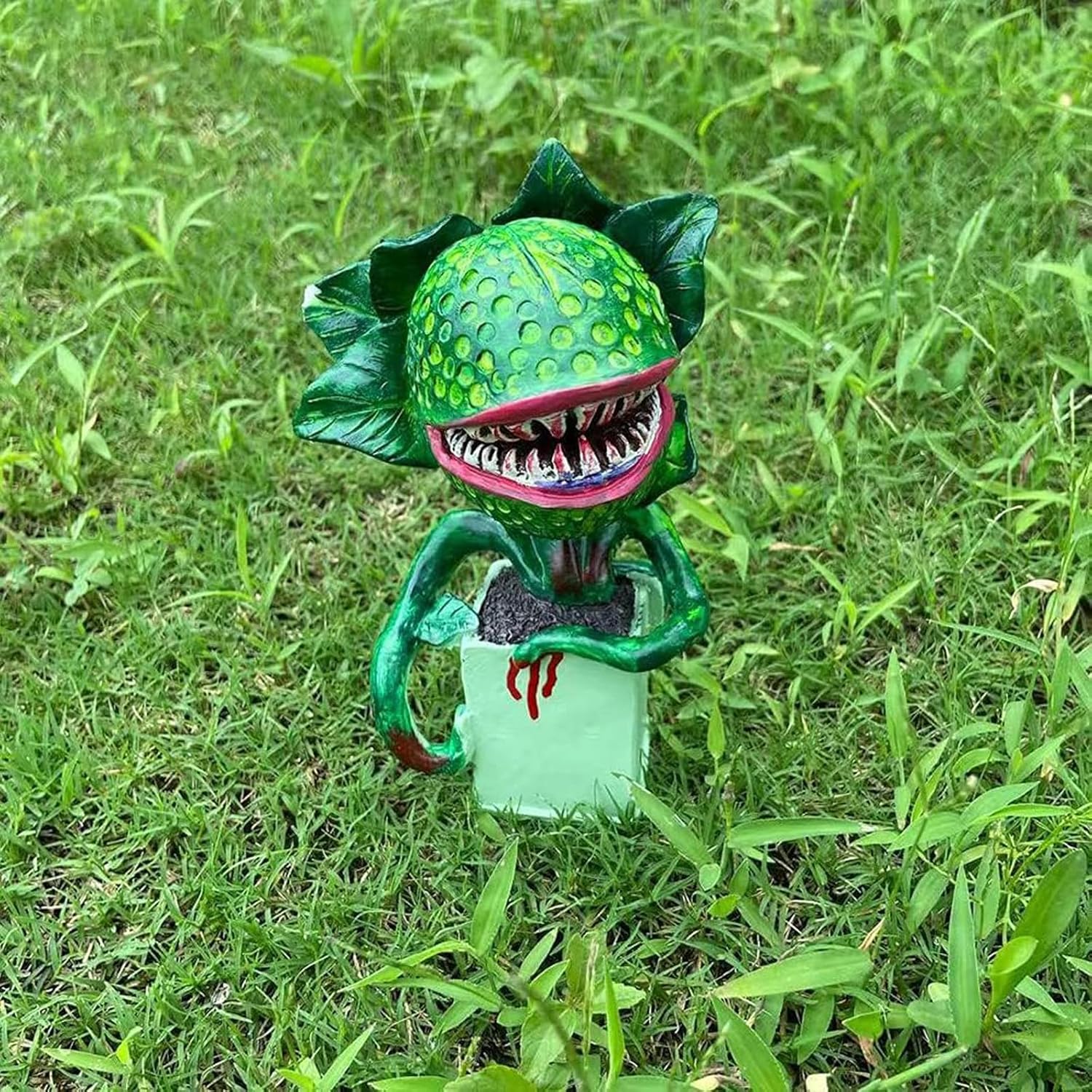BinaryABC Figura de planta de piraña de terror de Halloween, estatua de jardín de flores, figuras de plantas caníbales, accesorios aterradores de