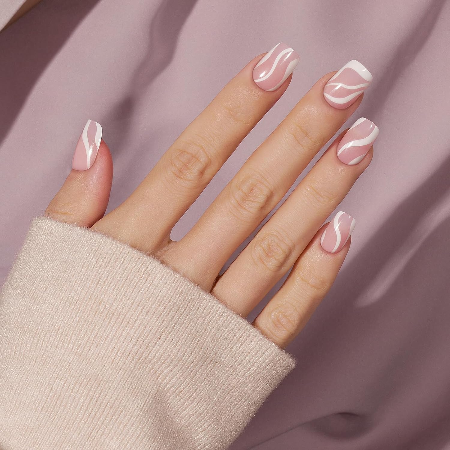 Uñas postizas cortas a presión de San Valentín, con diseños de remolinos rosados y blancos, uñas postizas acrílicas reutilizables con pegamento,