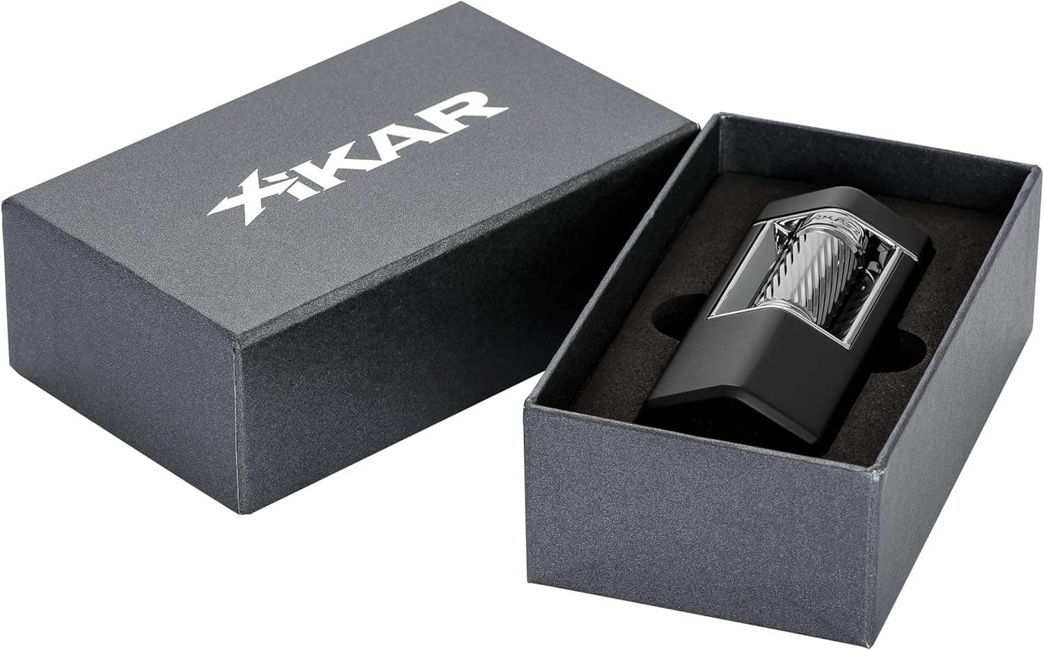 Xikar Meridian – Encendedor de cigarros con triple llama suave, potente, elegante, innovador, encendido fiable, barra de rodillo grande y fácil de
