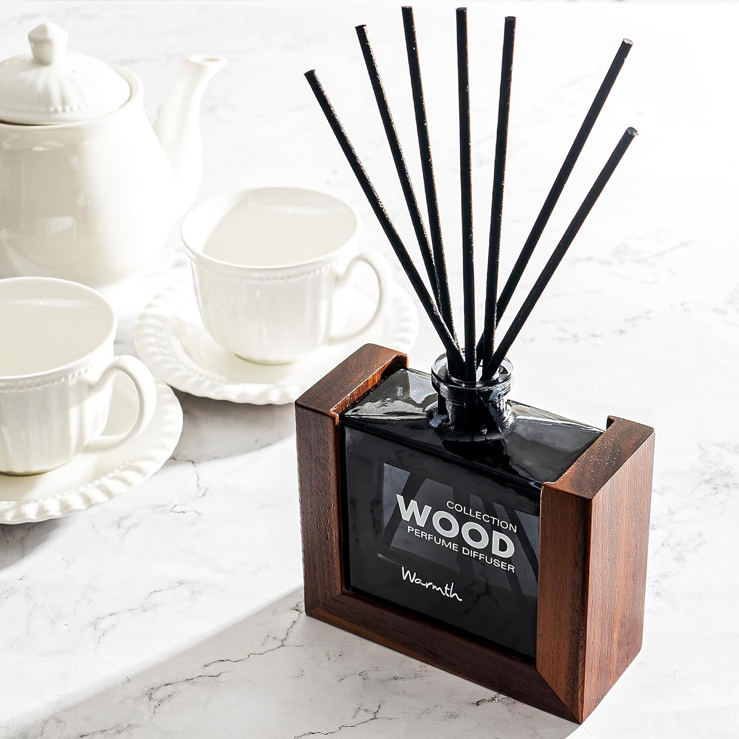 Scent Décor Juego de difusor de varillas de lujo para el hogar, con varillas perfumadas y recarga de aceite esencial en botella de vidrio, marco de
