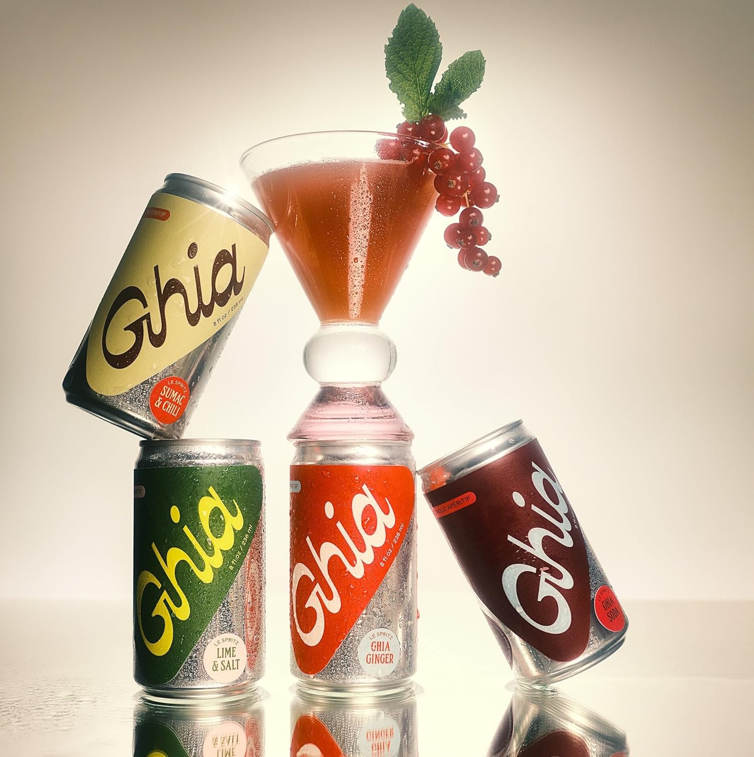 Ghia Limón sin alcohol y sal Le Spritz, 8 onzas líquidas (paquete de 4)  Aperitivo espumoso inspirado en el Mediterráneo botánico  Vegano, sin