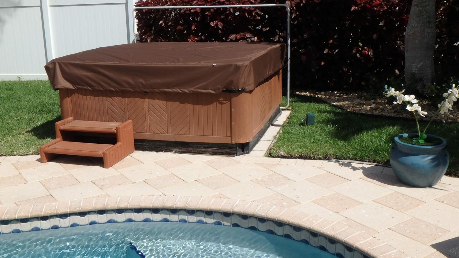 Tapa resistente para bañera de hidromasaje y spa, 95 x 95 pulgadas, impermeable, poliéster 600D, hebillas ajustables de liberación rápida