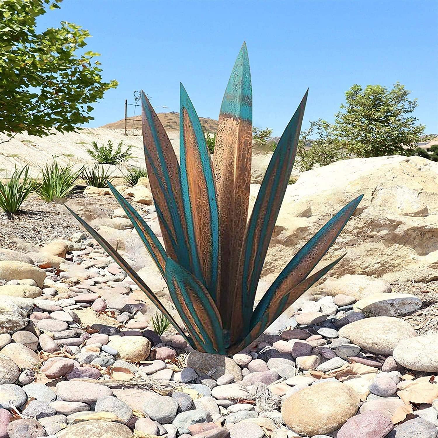 HDDA Escultura rústica de tequila, 21 pulgadas21.7in pequeña planta de agave de metal, agave de metal rústico pintado a mano, estatua de decoración