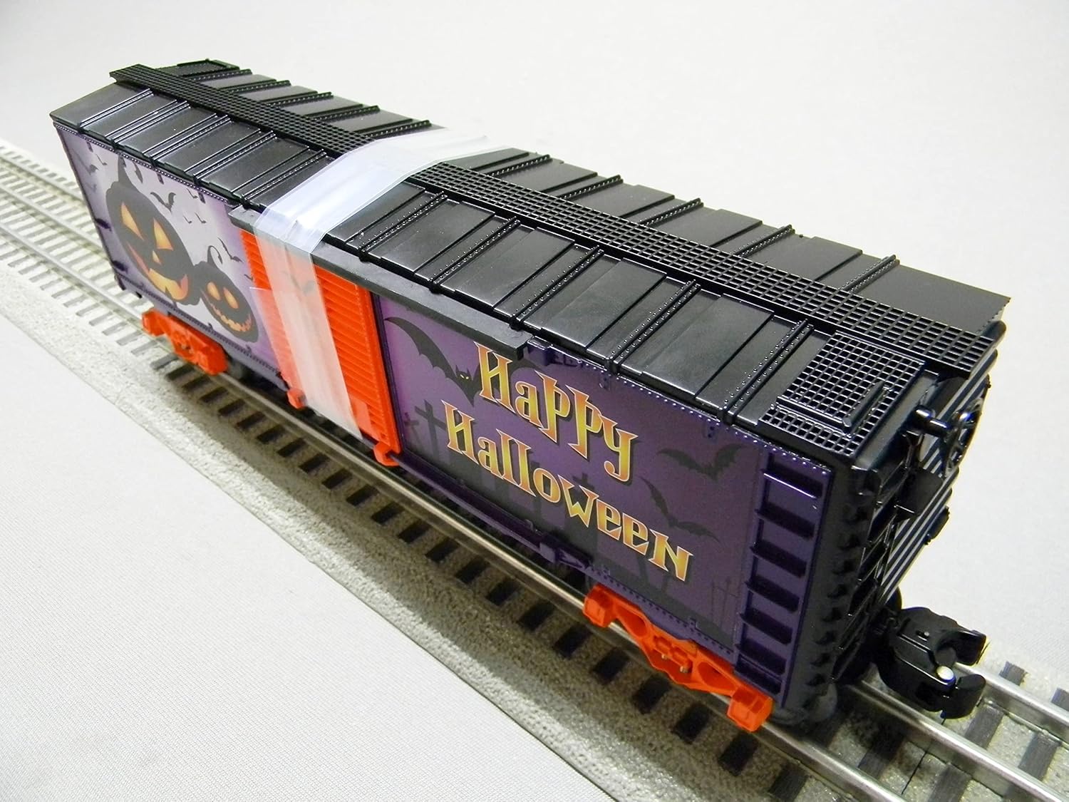 Lionel Auto de sonido de Halloween, funciona con batería de 9 voltios, 10.5 pulgadas (2128170)