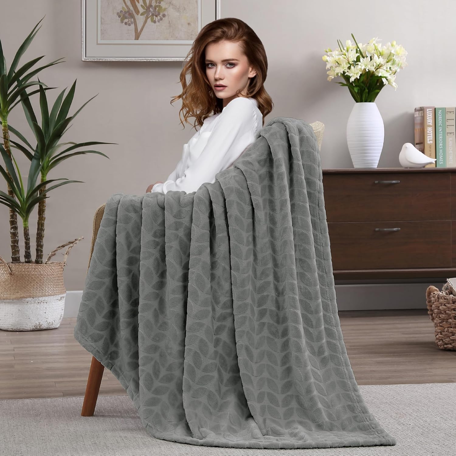 Walensee Manta de forro polar suave y ligera para sofá, cama y sillón (manta de 50 x 60 pulgadas, gris), manta de cama cálida y esponjosa como