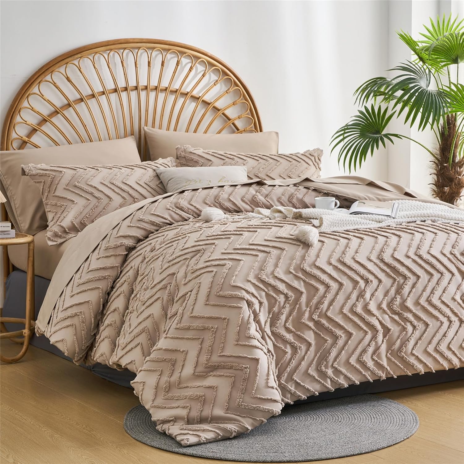 KAKKI Juego de edredón y sábanas de 7 piezas tamaño Queen con diseño de cheurón caqui, estilo bohemio, desgastado y elegante, de microfibra suave,