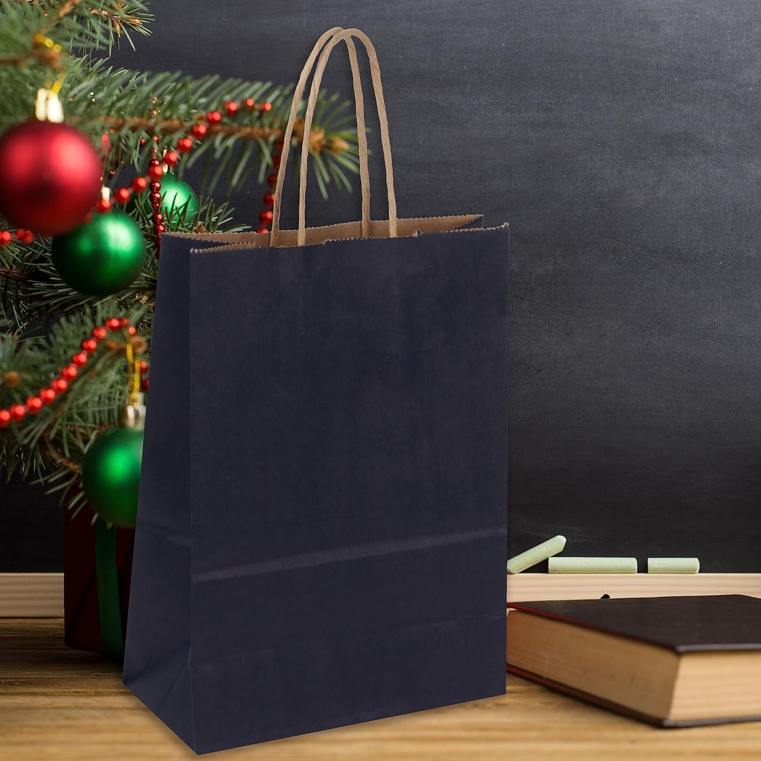 AMAZING TIME Paquete de 150 bolsas de papel de regalo con asas a granel, bolsas de papel kraft de 5.25 x 3.25 x 8.25 pulgadas, tamaño pequeño para
