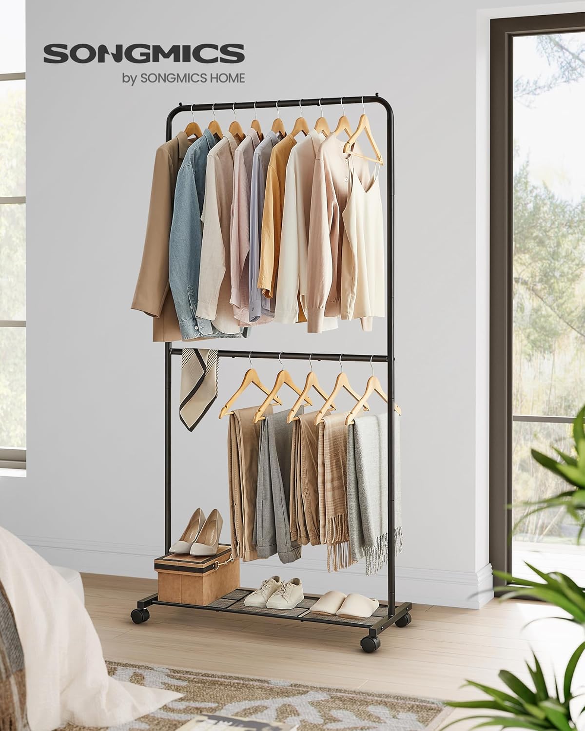SONGMICS Perchero con ruedas, 35.8 pulgadas de doble barra, perchero para colgar ropa, con estante de almacenamiento de malla densa, capacidad de