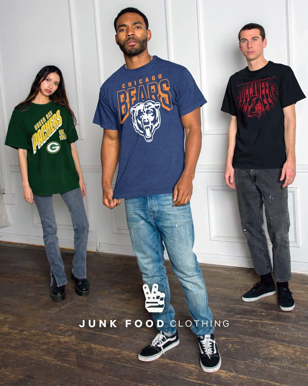 Junk Food Clothing x NFL – Logotipo llamativo – Camisa de manga corta para hombre y mujer, ropa con licencia oficial de la NFL