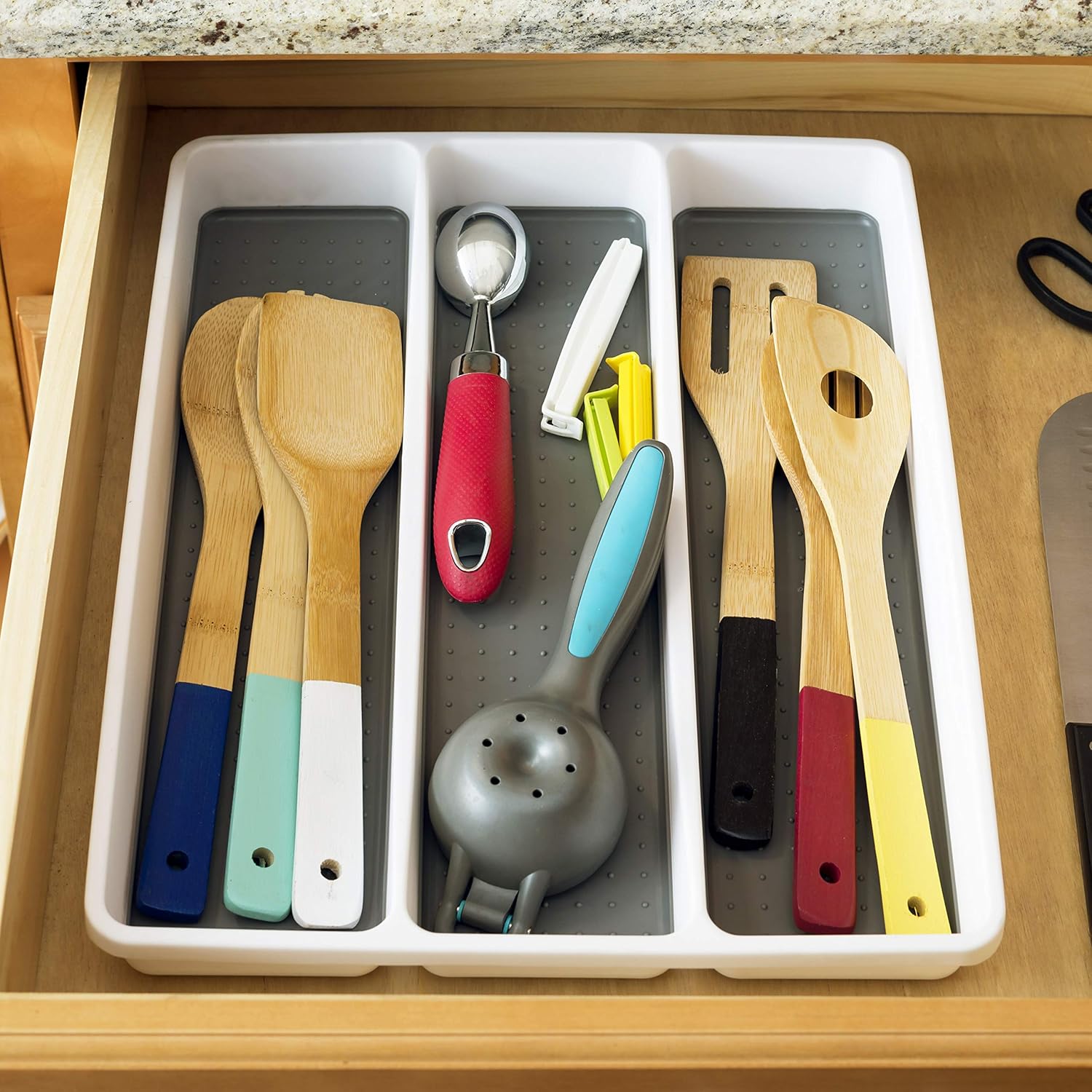 Home Basics Bandeja para utensilios, 13.1 in x 16.0 in x 2.0 in 3 compartimentos, blancogris