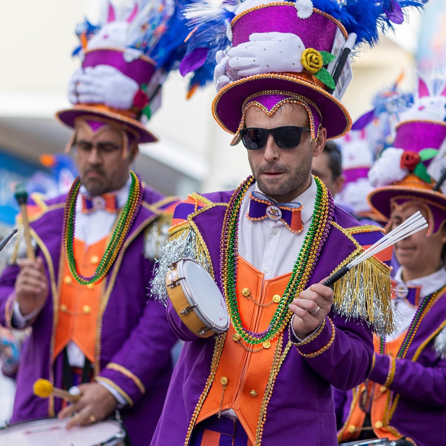 120 cuentas de Mardi Gras, collar de cuentas de 33 pulgadas, accesorios de Mardi Gras morado, dorado y verde, collares de disfraz de fiesta, mantas
