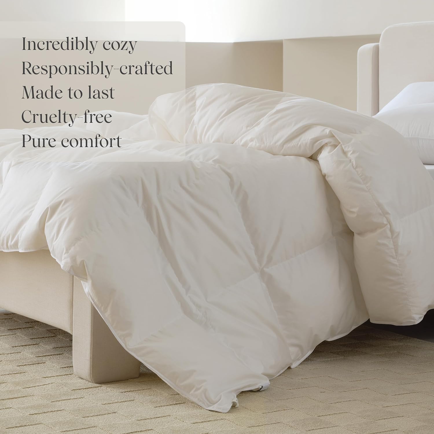 Double Stitch by Bedsure Paquete de edredón y almohadas de plumón blanco de lujo de Estados Unidos, esenciales blancos de primera calidad,