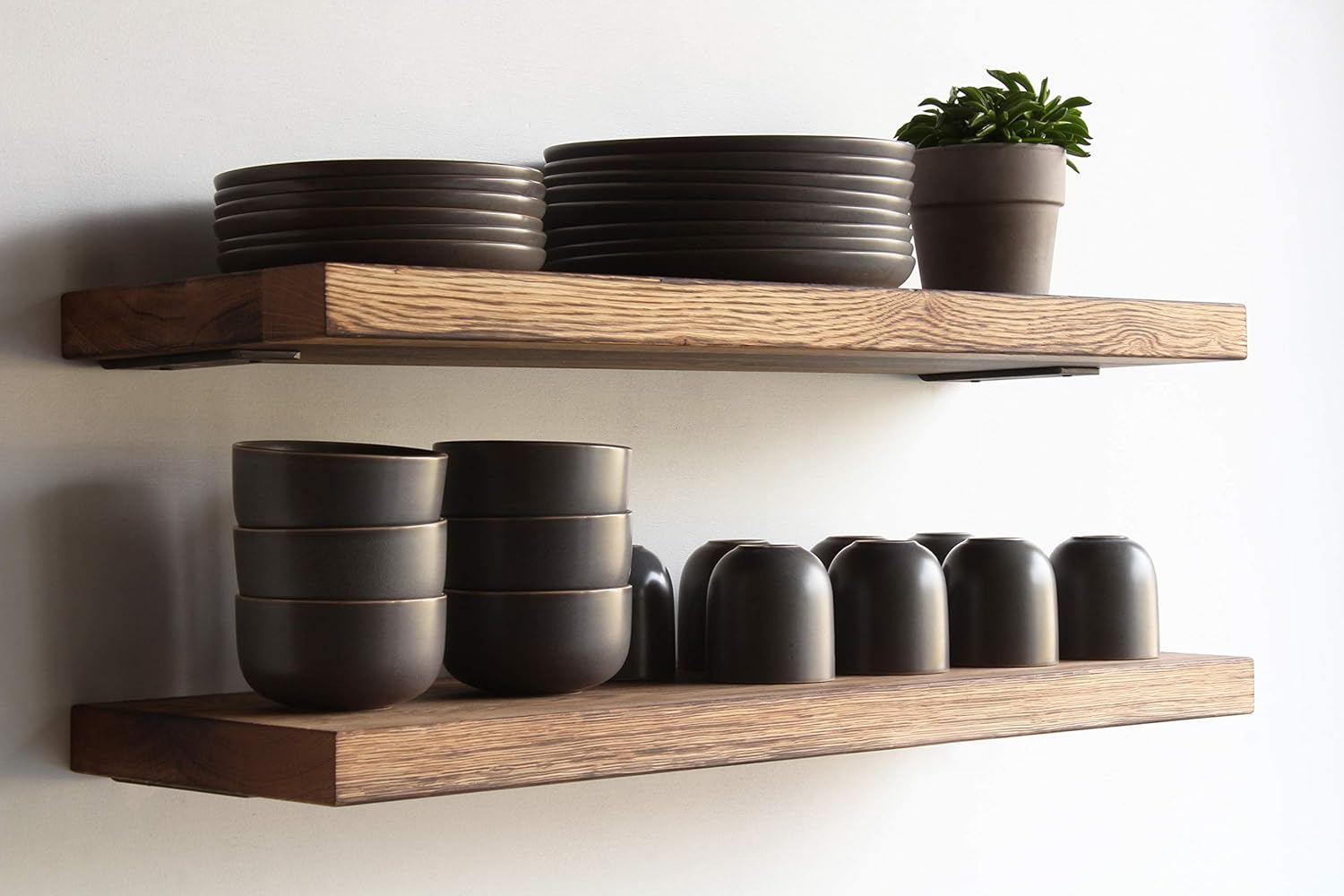 Urban Legacy Estantes modernos de madera dura, juego de 2, hechos de madera nueva, sellados con carbonizado japonés, capacidad de peso alta