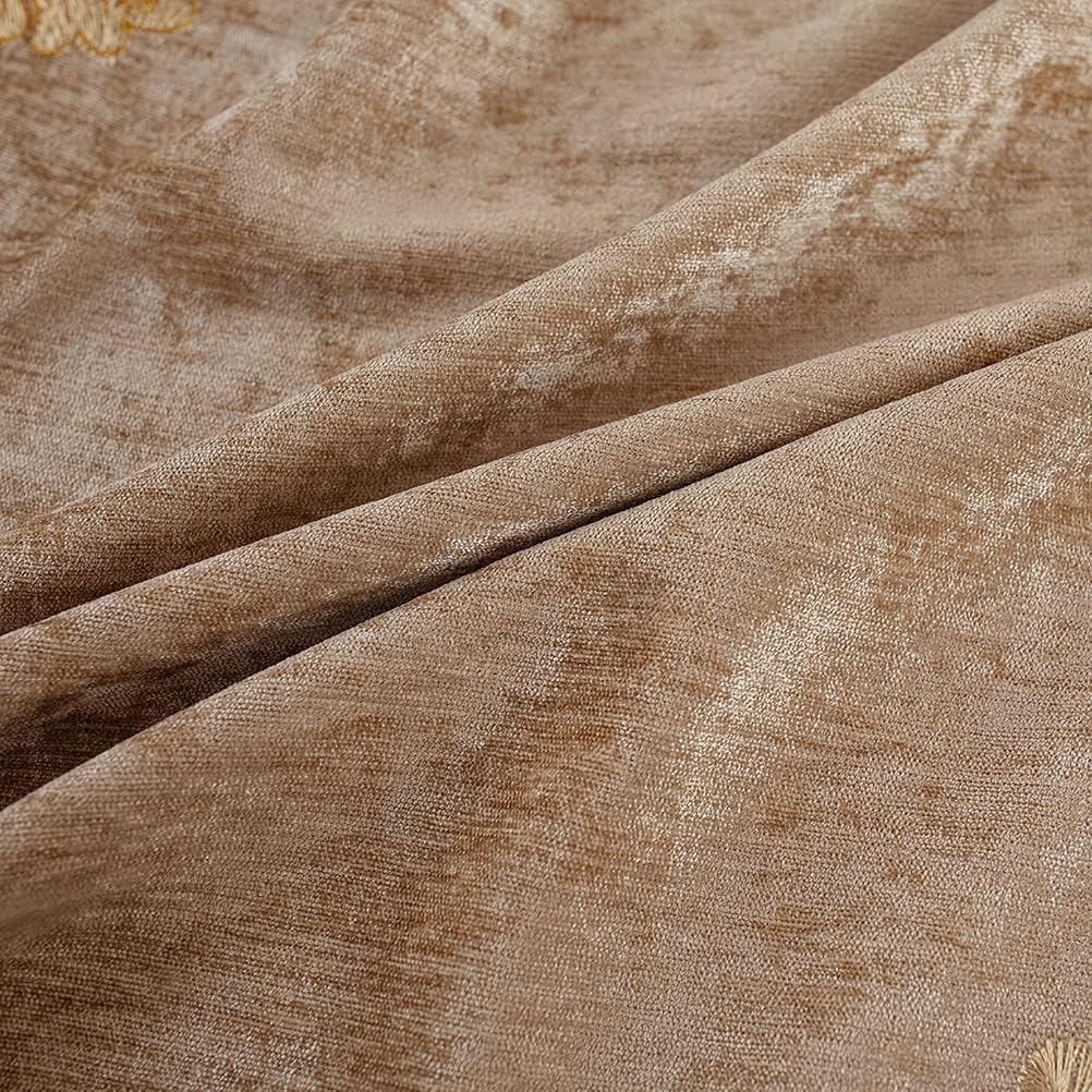 ELKCA Juego de cortinas europeas de felpilla con patrón bordado para sala de estar, con ojales en la parte superior (52 pulgadas de ancho x 84