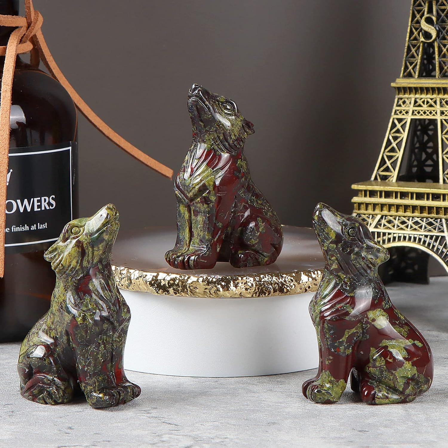 Artistone Estatua de lobo de cristal de 2.0 pulgadas, piedra de sangre de dragón anhelada a mano, escultura de animal, piedra curativa para
