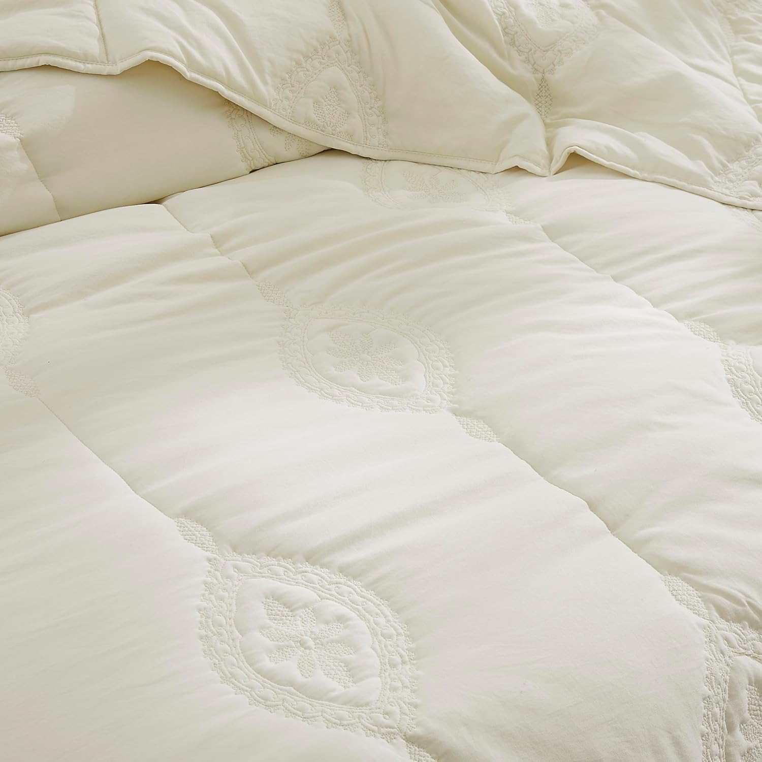 Juego de edredón de tamaño California California King de gran tamaño con fundas de almohada, juego de ropa de cama ligero de microfibra suave y