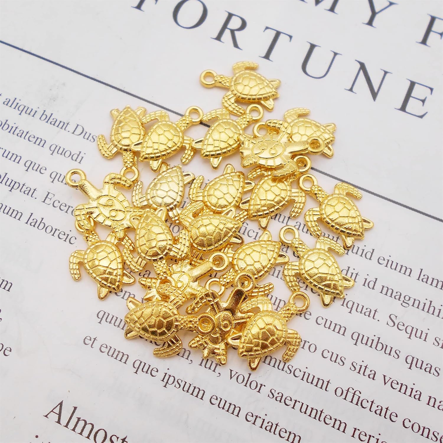 100 piezas de aleación de metal mini tortuga marina pulsera encanto tortuga oro pendiente colgante collar colgante DIY joyería fabricación arte